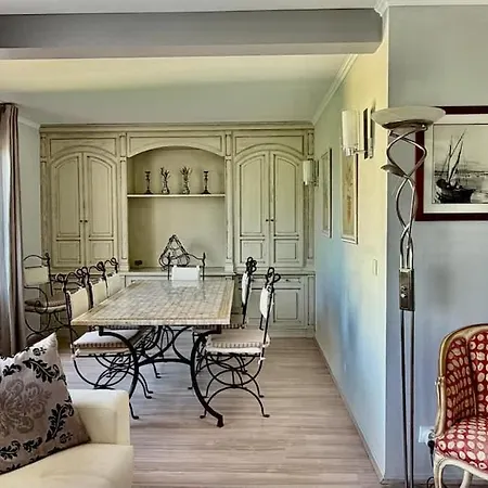 Appartement Centre Climatisation Et Parking Prive